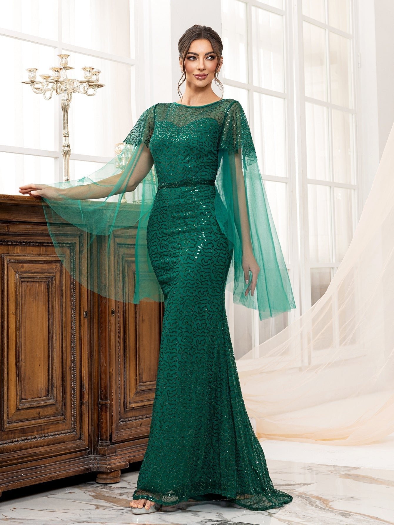 Backless green women's long-sleeved boat neck banquet sequined fishtail long evening dress