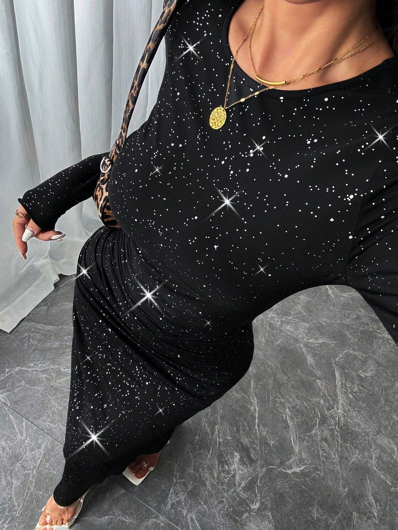 Women's Round Neck Gold Foil Pleated Long Sleeve Dress