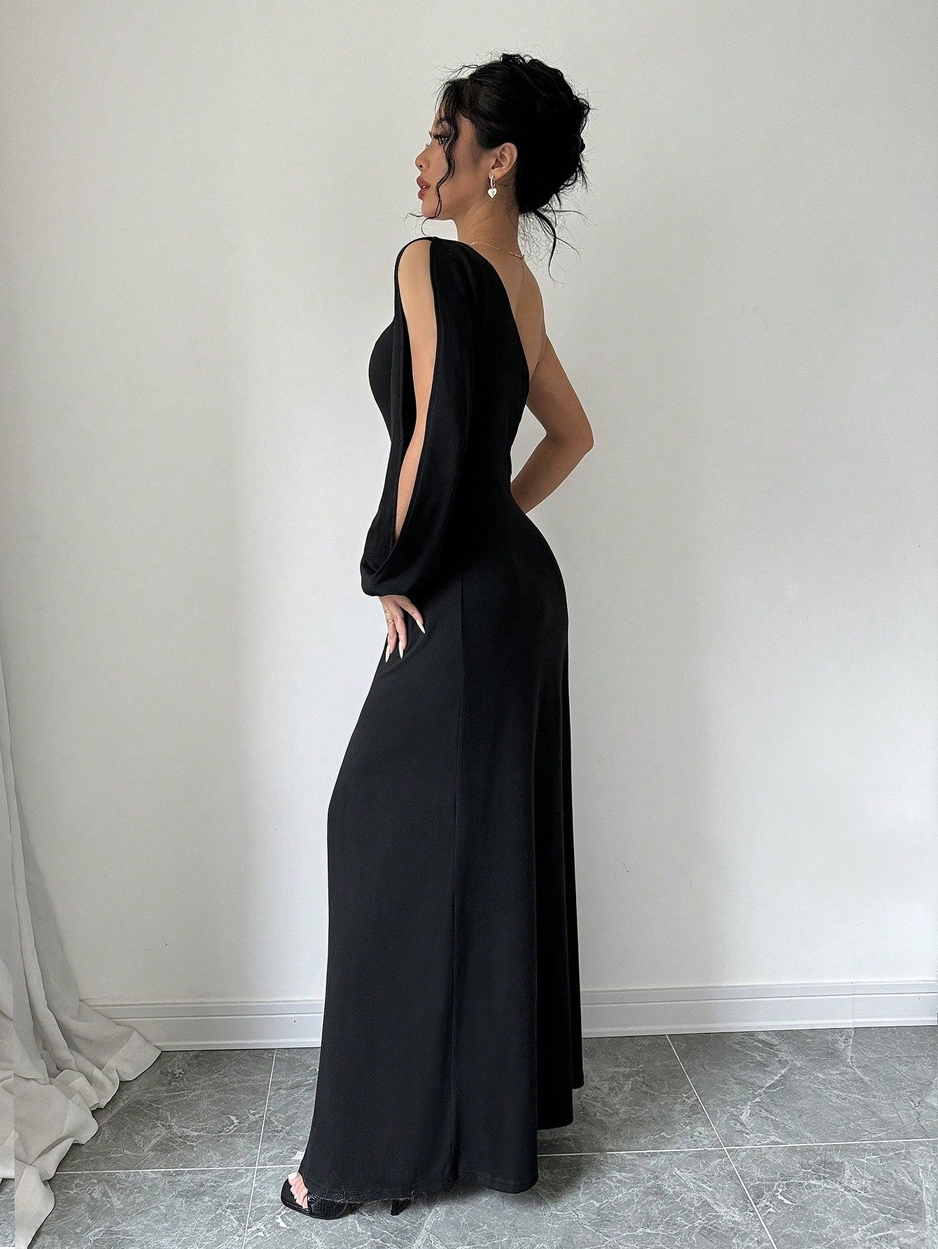 Women's Solid Color Simple Daily Asymmetrical Neck Dress