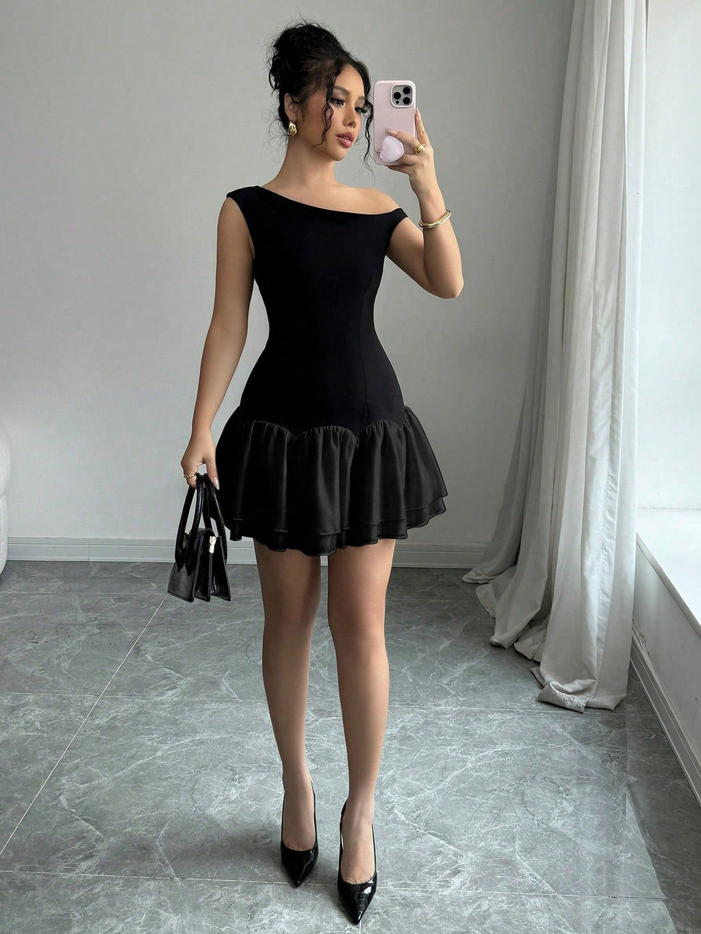 Dark And Light Color Block Woven Twill Splicing Organza Design Sleeveless Asymmetric Off-Shoulder New Women's Black Short Dress