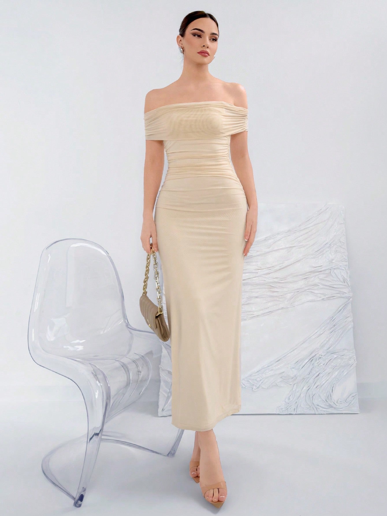 Elegant Ruched Off-Shoulder Bodycon Dress For Summer
