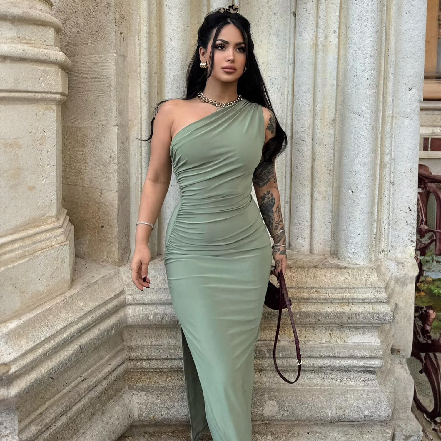 New style oblique shoulder solid color slit sleeveless party dress