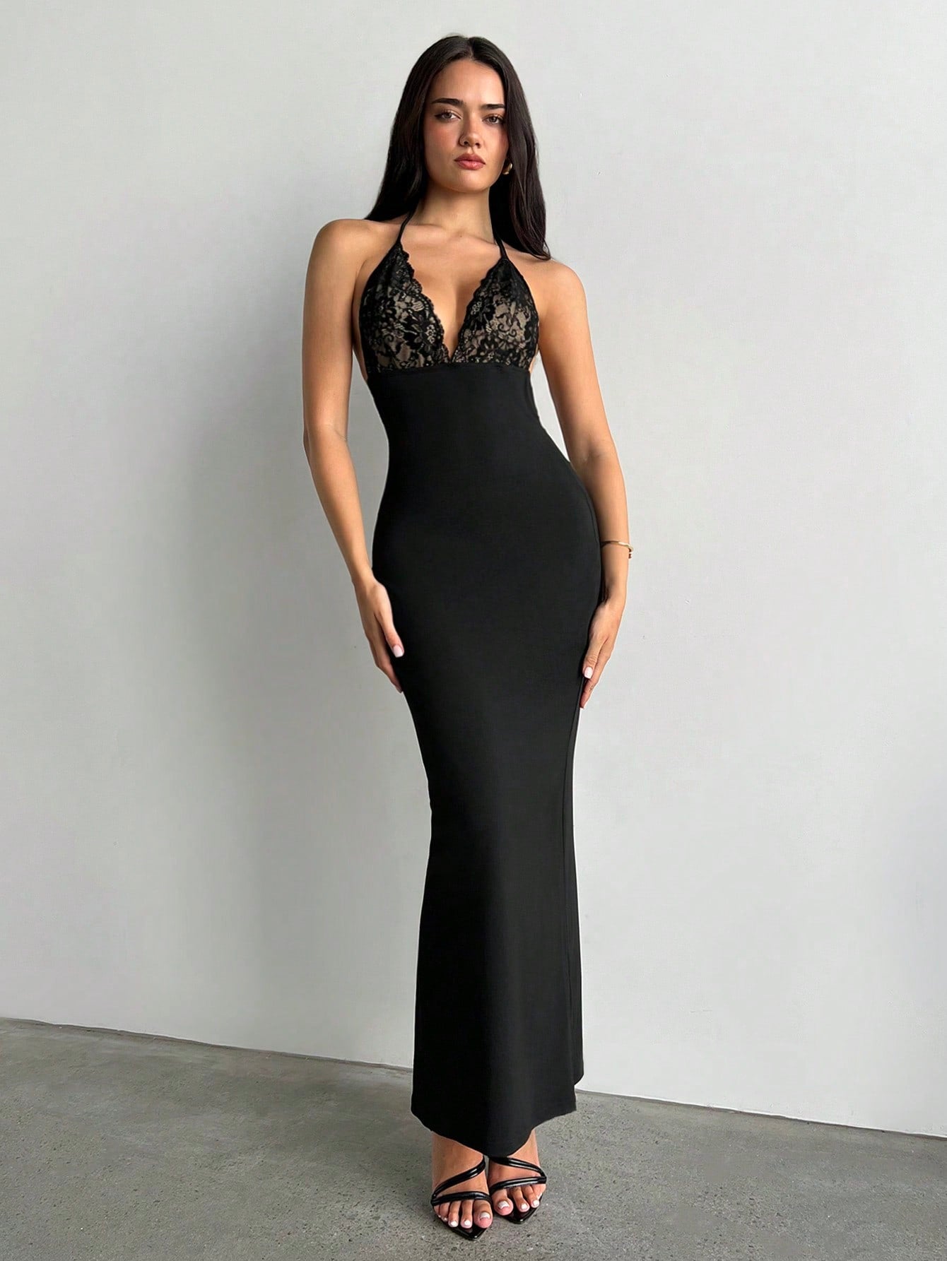 S-Shaped Lace Long Sleeve Cupped Corset Collar Slim Fitted Floor Length Black Dress